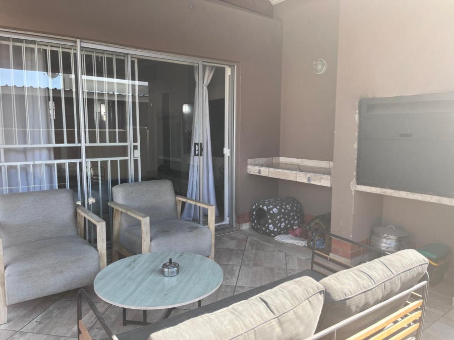 3 Bedroom Property for Sale in Waterval East North West